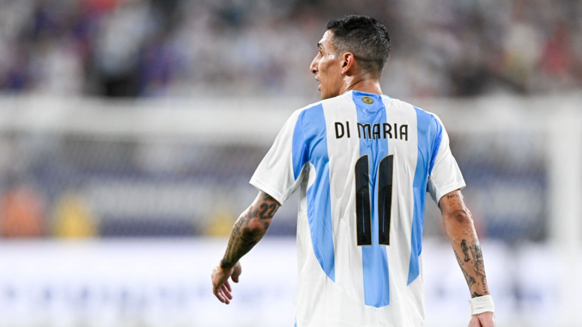 Ángel Di María comemora seu retorno ao Rosario Central