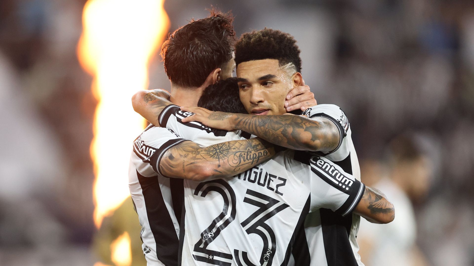 Botafogo comemora vitória importante sobre o Ceará