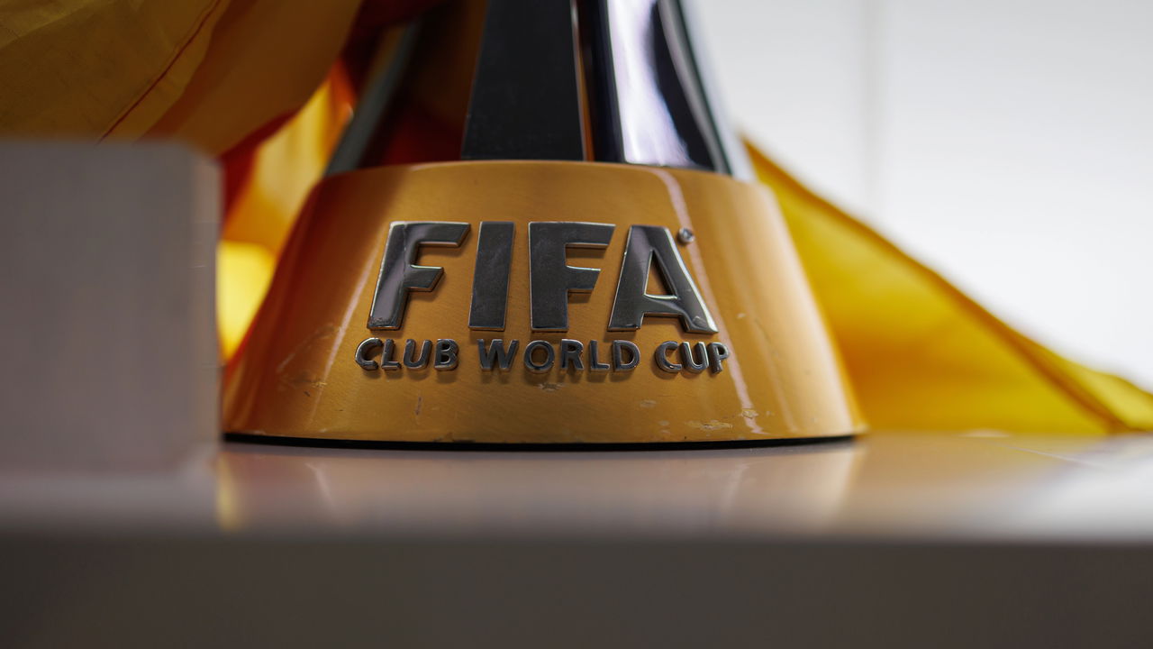 Clubes brasileiros celebram conquistas internacionais que elevam o futebol do país ao topo do mundo