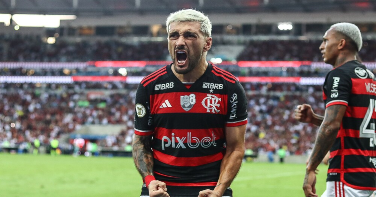 Giorgian De Arrascaeta se recuperando de cirurgia no joelho