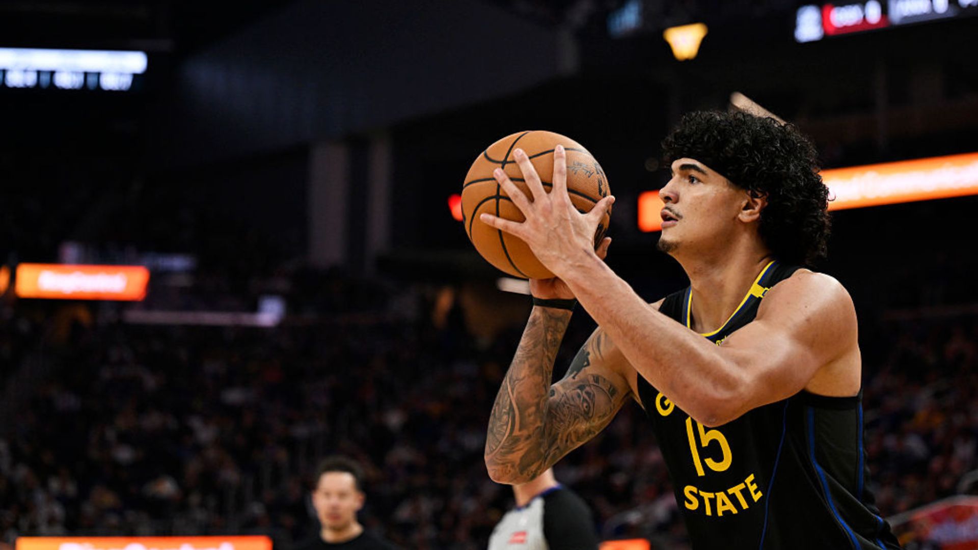 Gui Santos, jogador brasileiro do Golden State Warriors, pode ser envolvido em uma troca na NBA