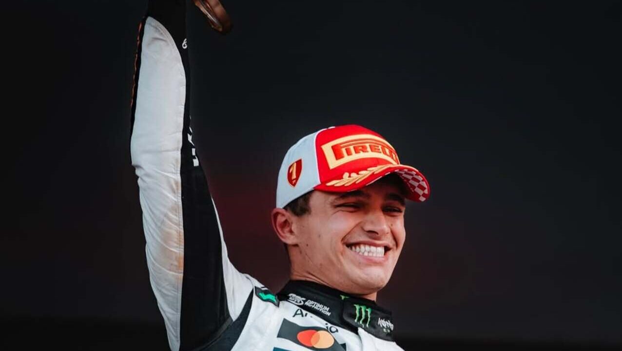 Lando Norris comemora vitória no Grande Prêmio de Mônaco de 2025