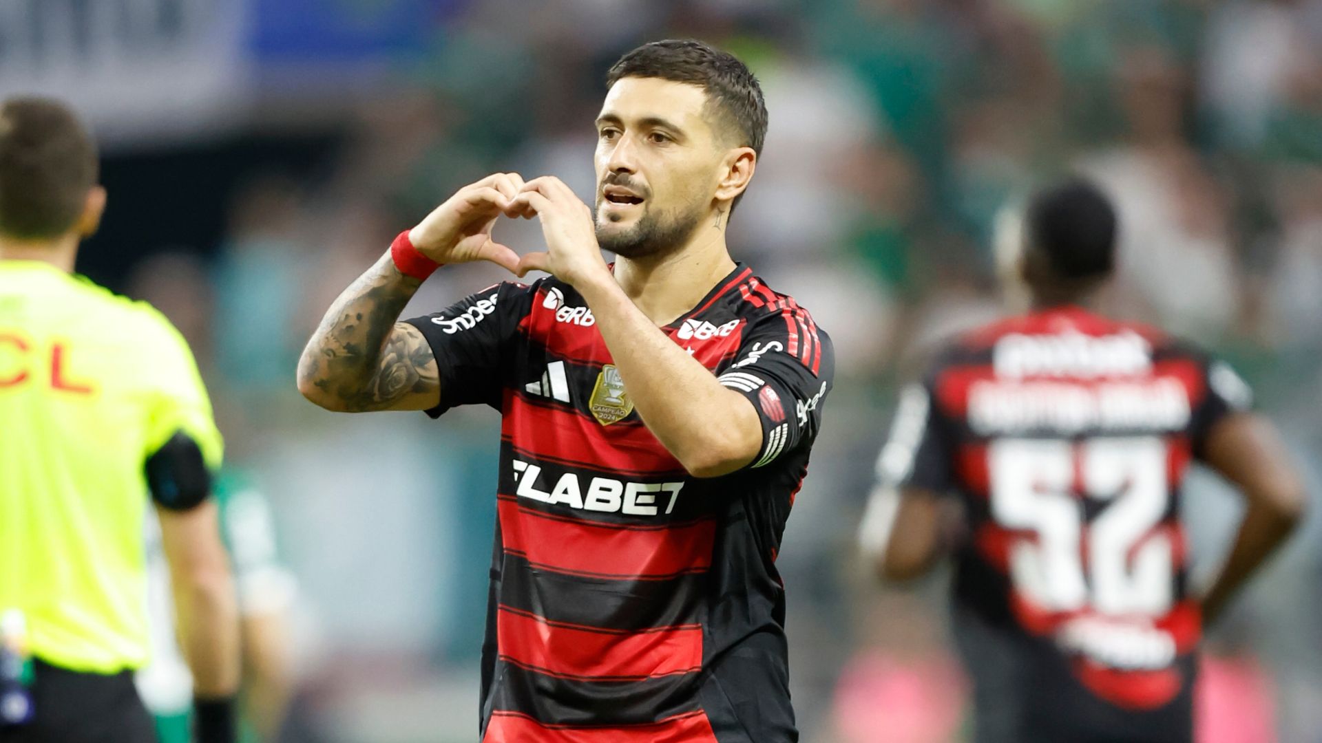 news.img_alt Vitória do Palmeiras sobre o Flamengo por 2 a 0 - Brasileirão 2025