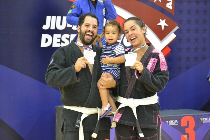 Atletas competindo no Pan Americano de Jiu-Jitsu Desportivo