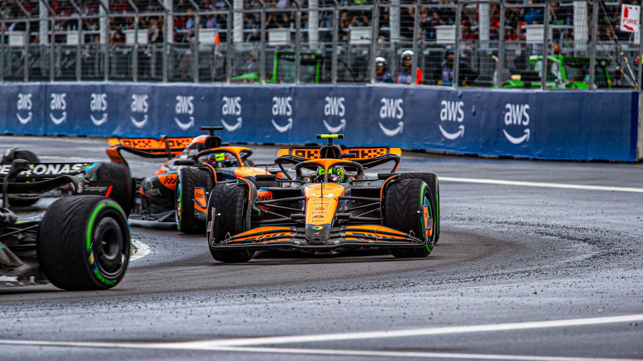 Relógio TAG Heuer cronometrando uma corrida de Fórmula 1