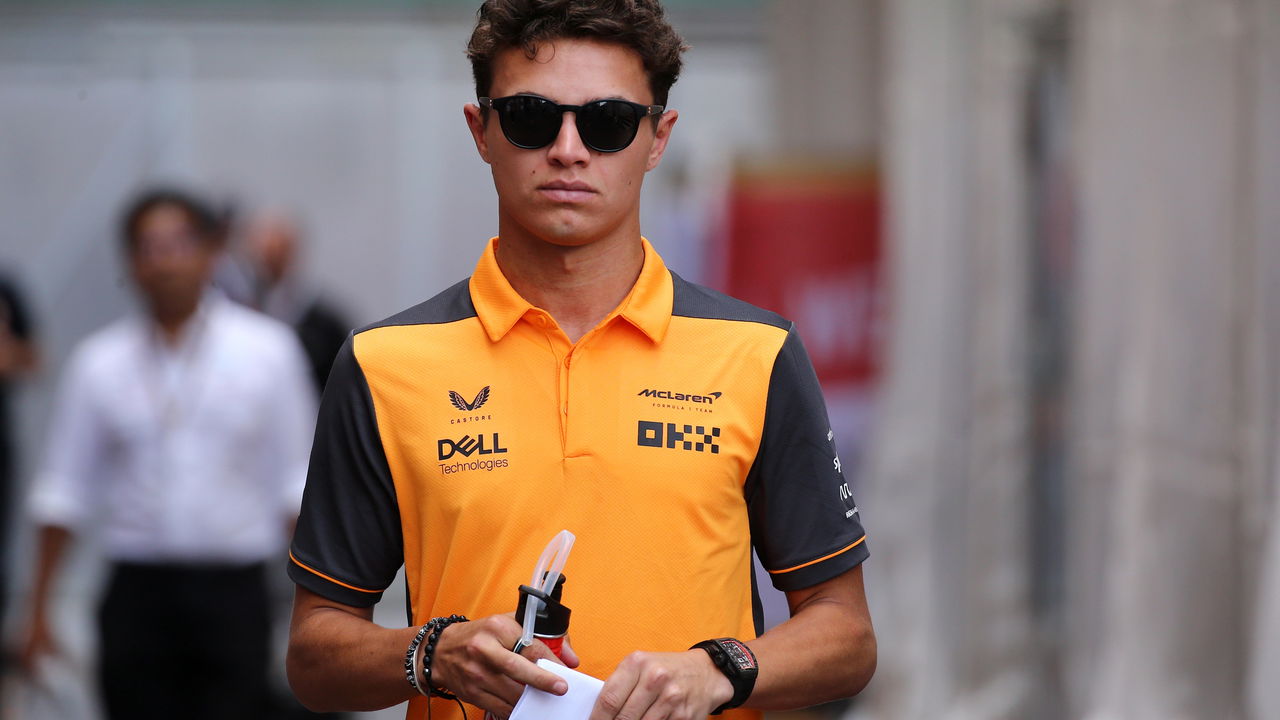 Verstappen, Norris e Leclerc em intensa disputa na pista