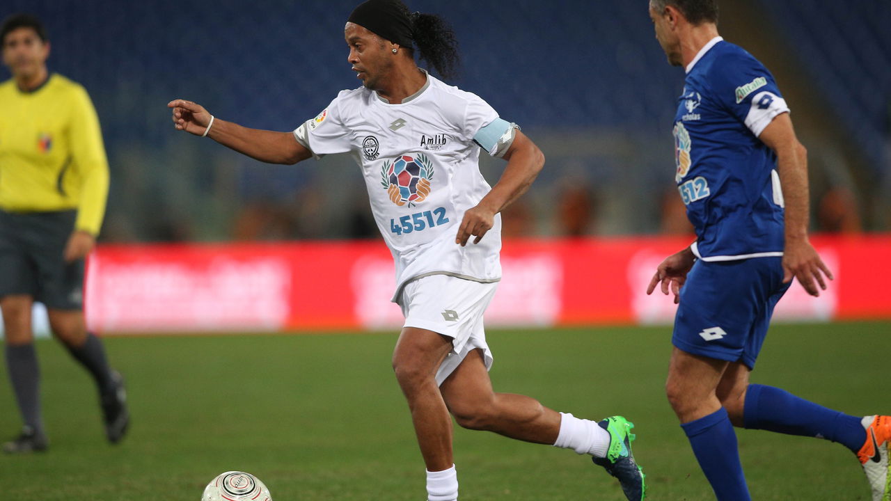 Transferências no futebol: mudando destinos e transformando equipes