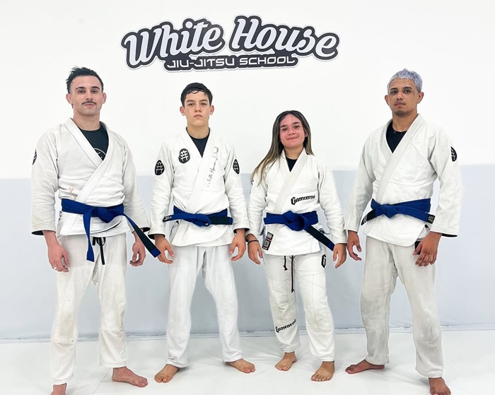 Jovens atletas da White House Jiu-Jitsu School se preparam para o Mundial da IBJJF
